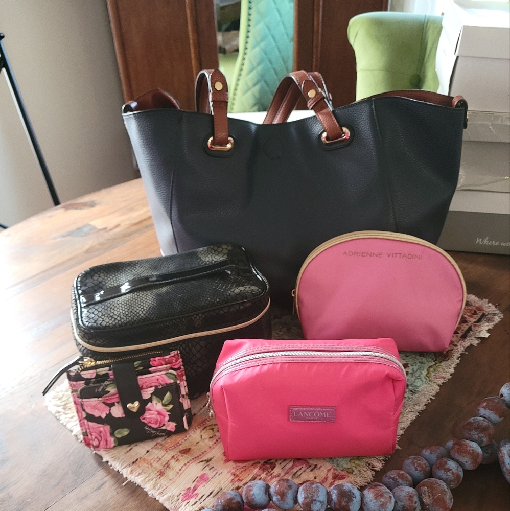 BUNDLE Handbag and Makeup Bag Lot